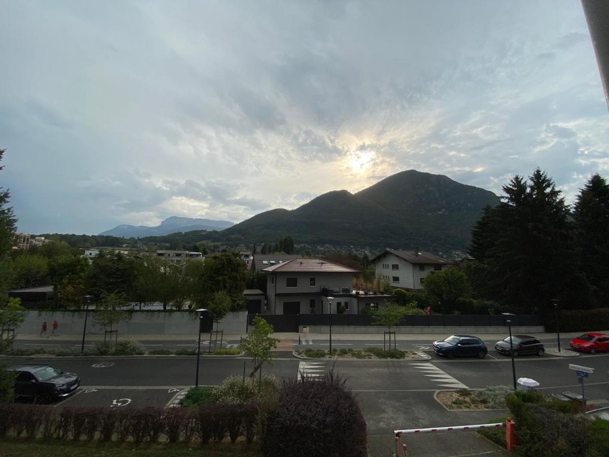 Le Malaga - Parking & Balcon, A 500M Du Lac ! Annecy Exterior photo